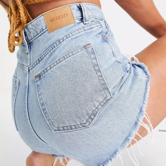 WEEKDAY ROWE DENIM SHORTS SZ 29 - splendid blue - Picture 2 of 10